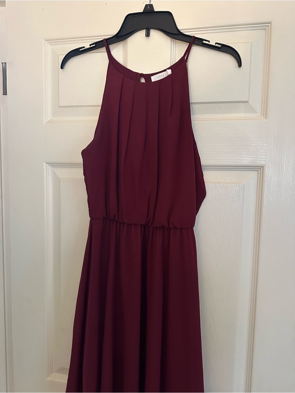Lush Sleeveless High-Neck Burgundy Dress size medium